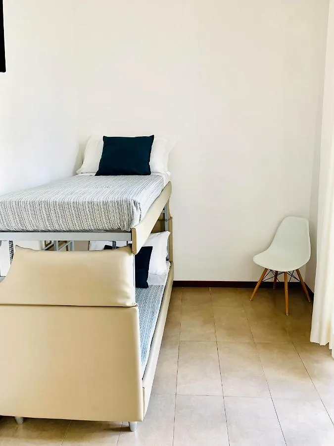 Hotel Mon Pays Rimini 3*,