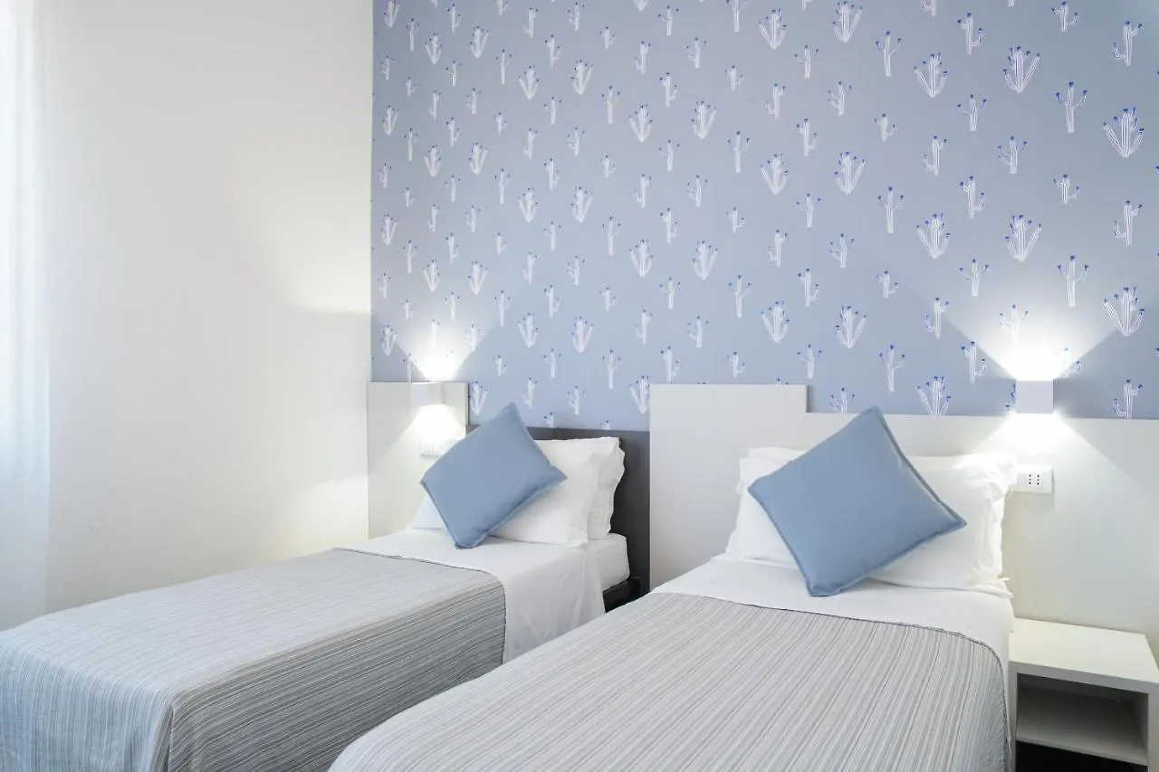 Hotel Mon Pays Rimini İtalya